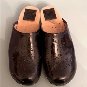 Tory Burch Clogs